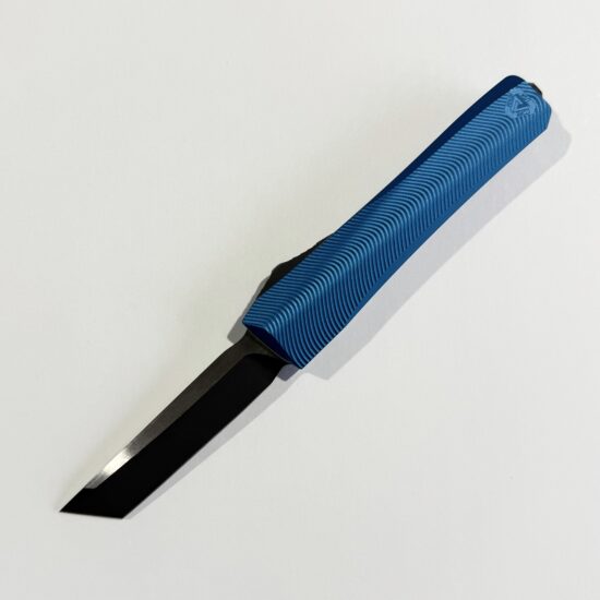 0331 Pulsar Blue/Black Tanto Magnacut
