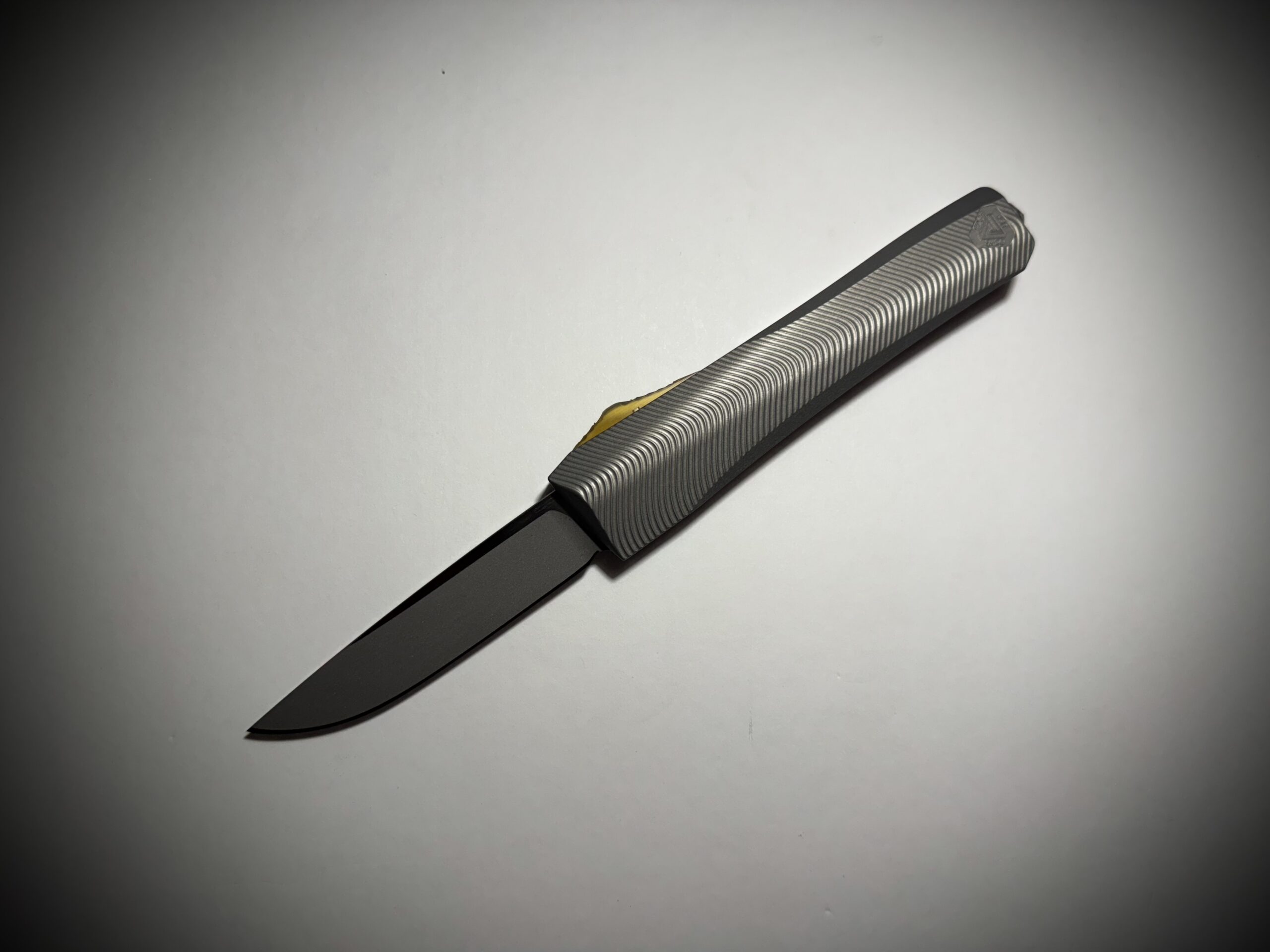 0331 Pulsar Natural/Ultem-Stainless S/E Magnacut