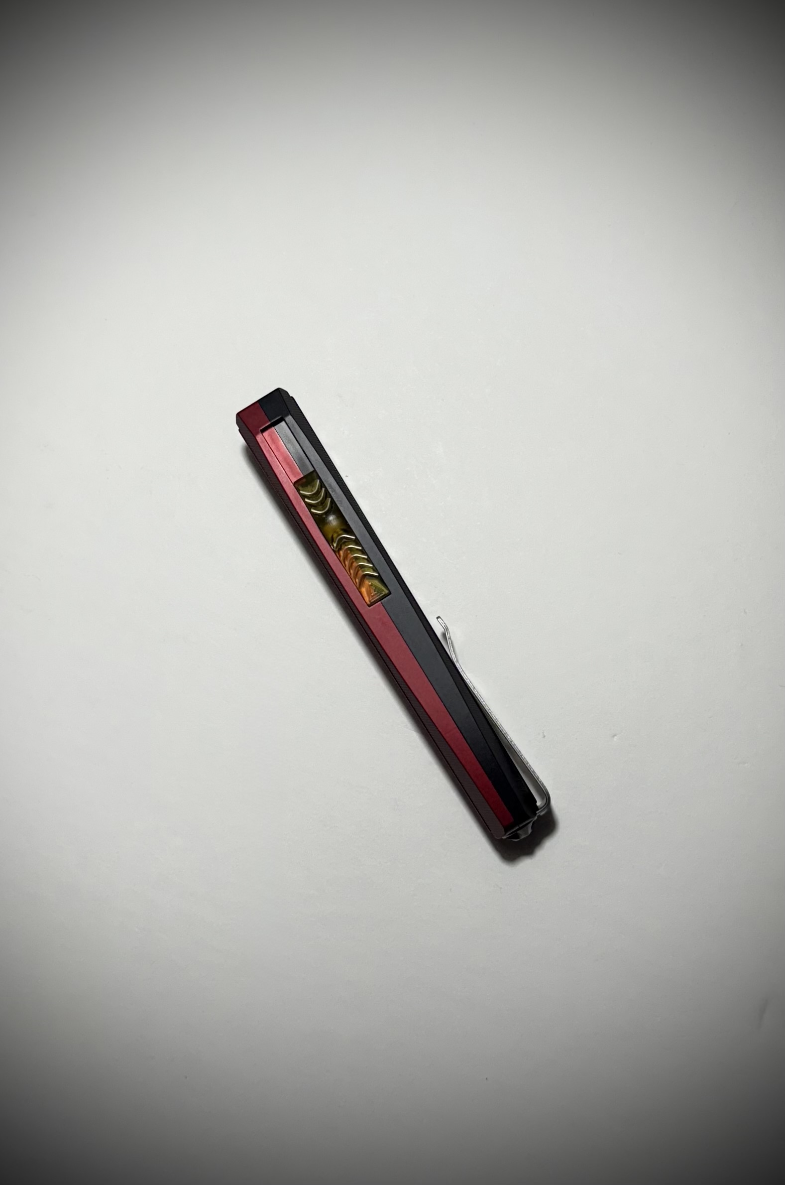 0331 Echo Garnet/Black Split/ ULTEM/Stainless HoneyCore DE Tanto MagnaCut - Image 3