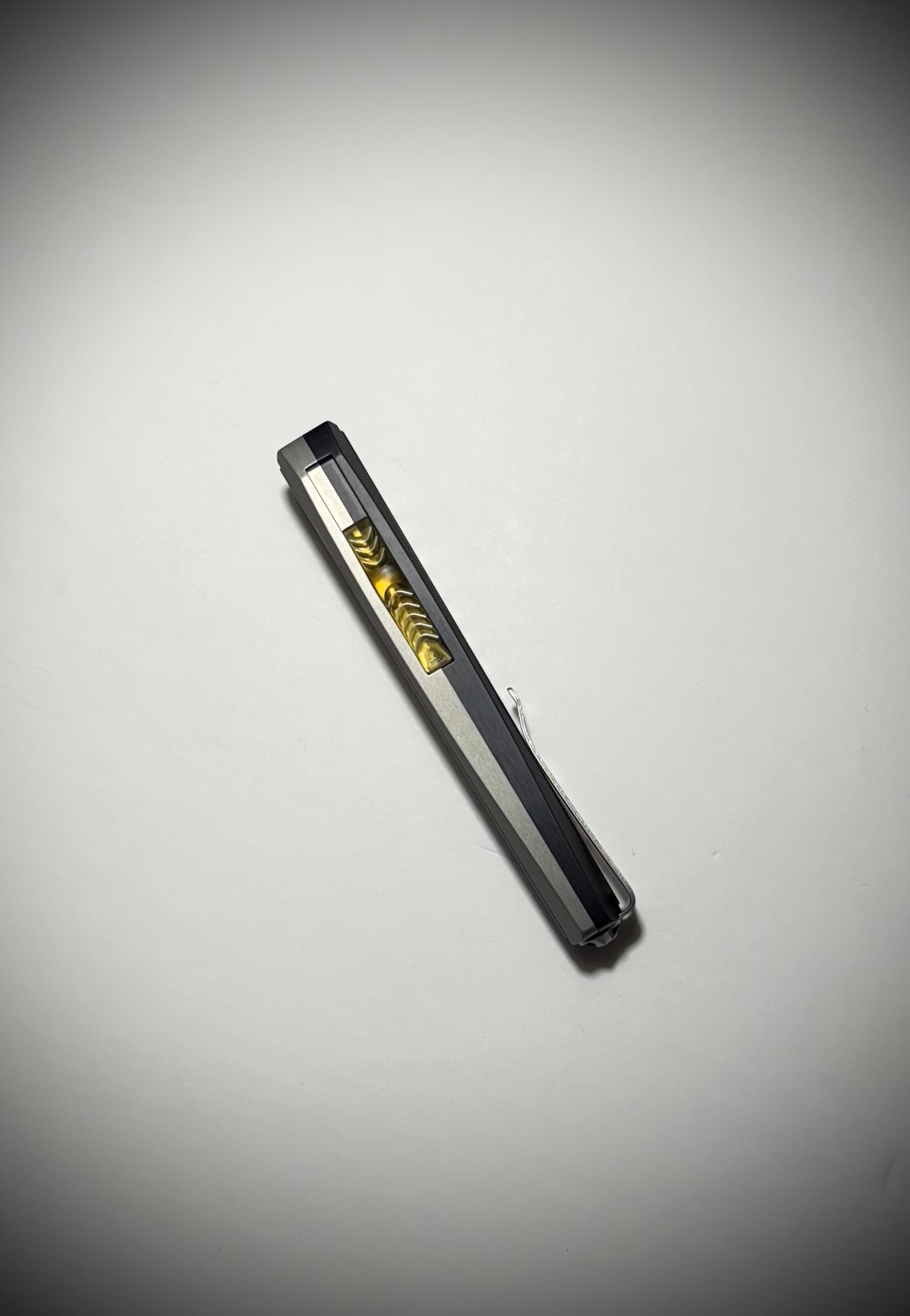 0331 Echo Natural/Black Split/ ULTEM/Stainless HoneyCore Tanto MagnaCut - Image 3
