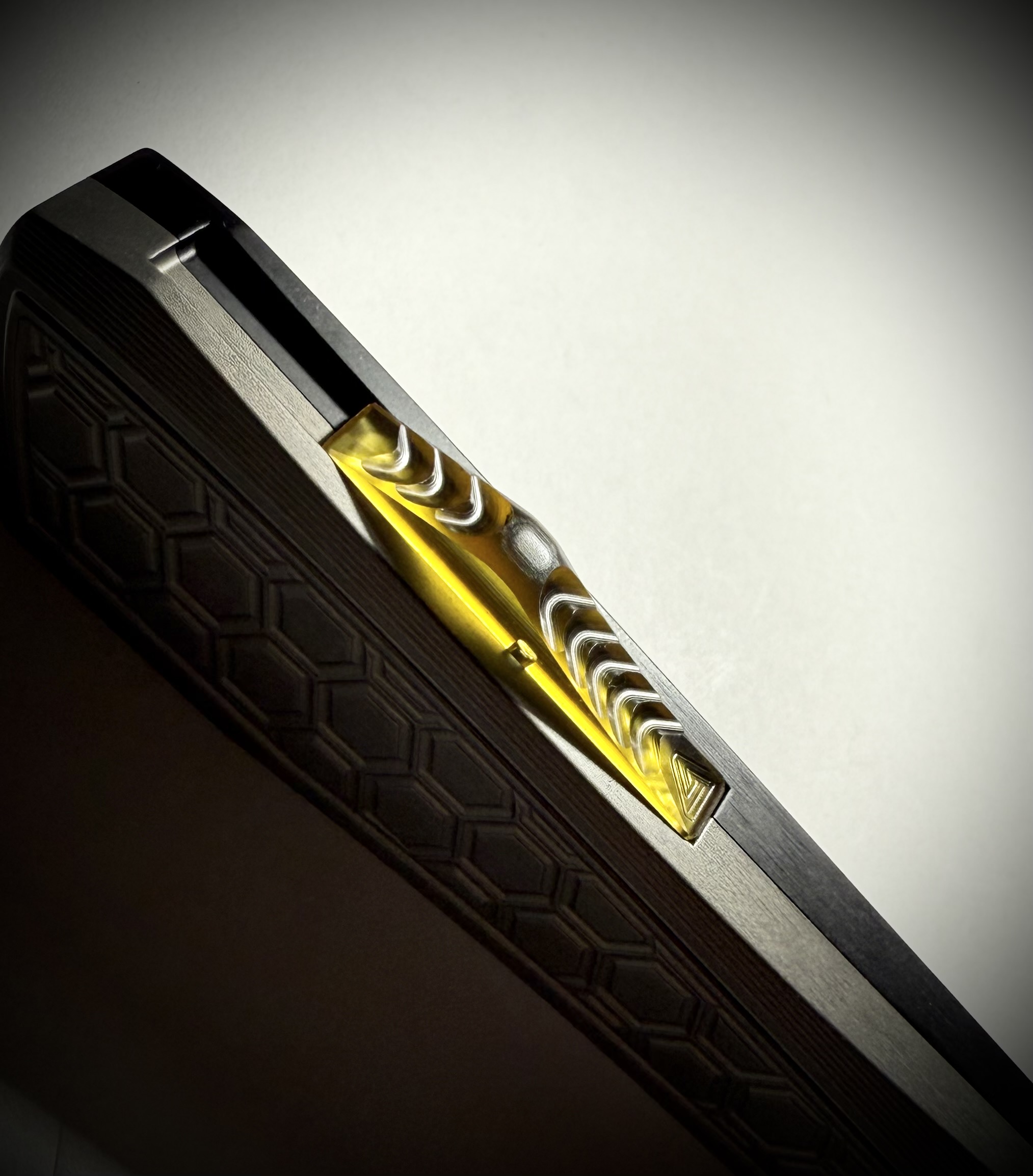 0331 Echo Natural/Black Split/ ULTEM/Stainless HoneyCore SE MagnaCut - Image 4