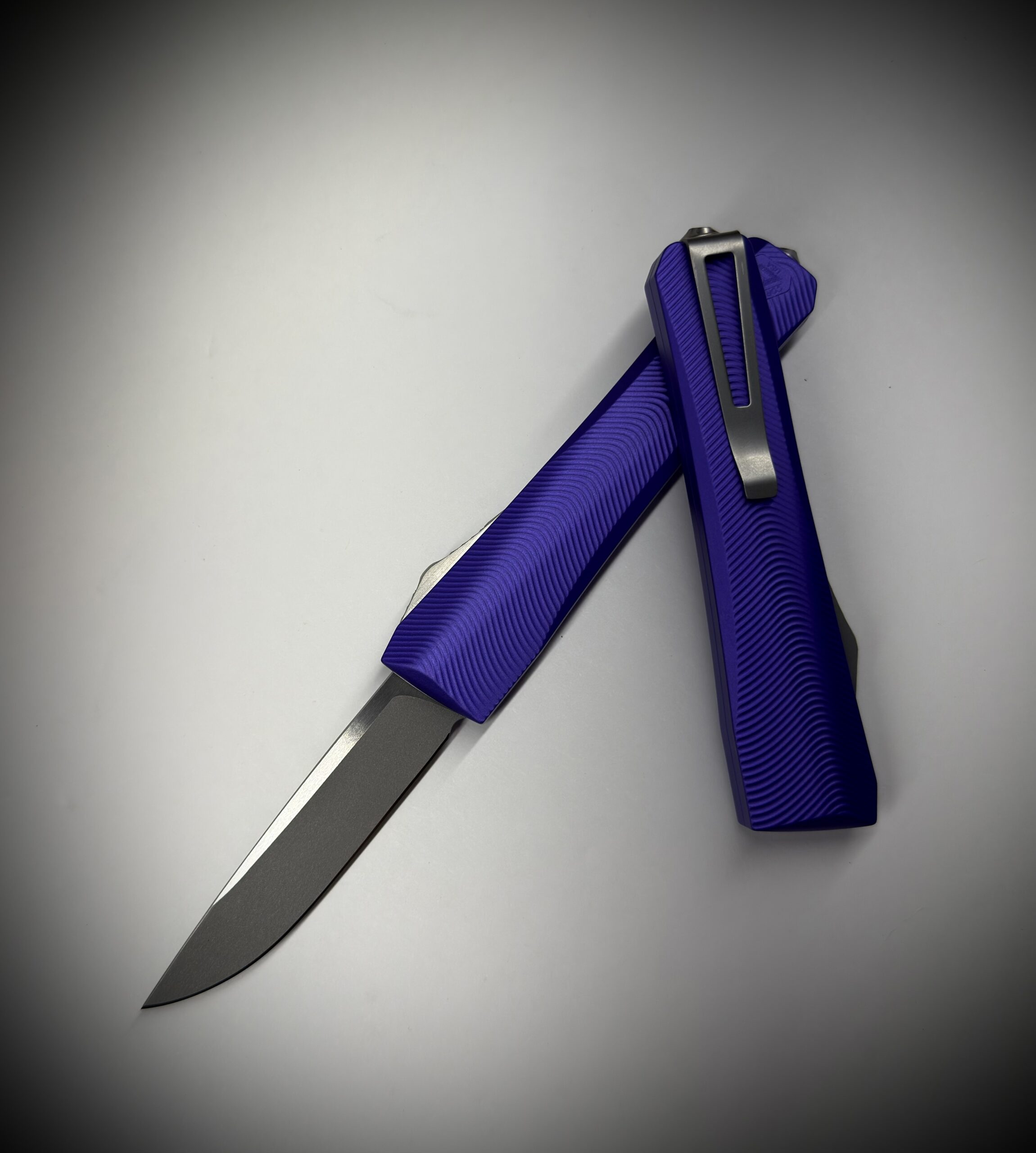 0331 Pulsar Purple/Stainless S/E Magnacut
